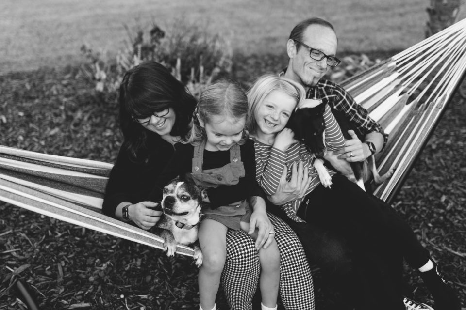 lifestyle family photos, valerie demo, hammocking family photo