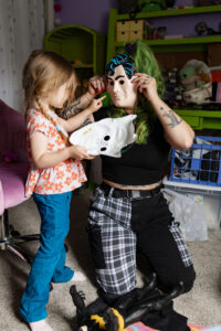 Stay weird vintage runs her business on social media