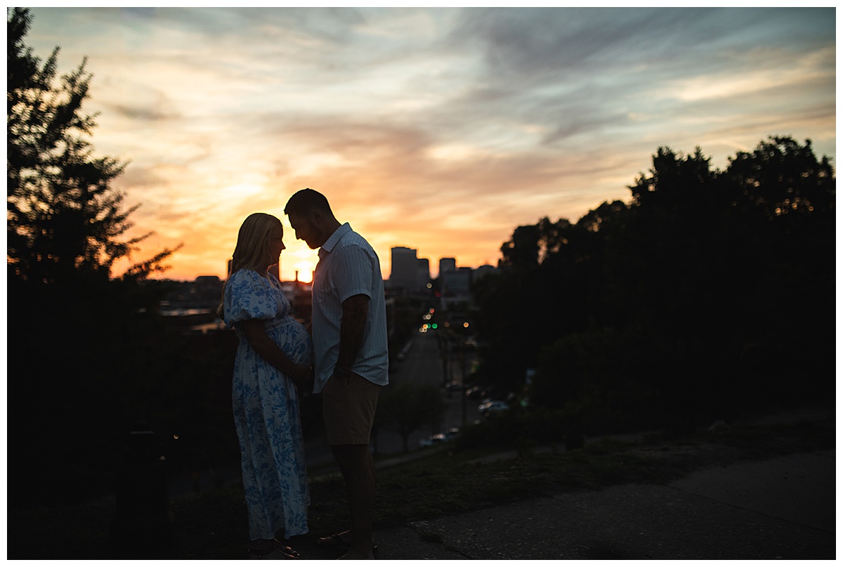 Misty Saves the Day, Libby Hill maternity photos, Richmond maternity photos
