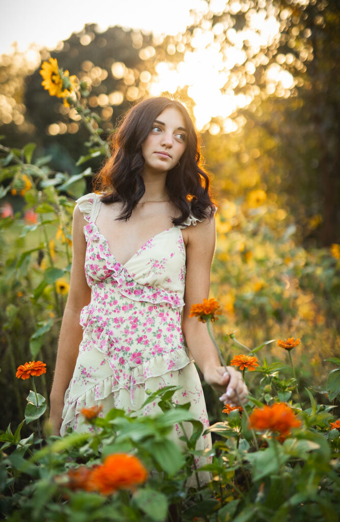 norfolk botanical gardens senior photo session wildflower patch
