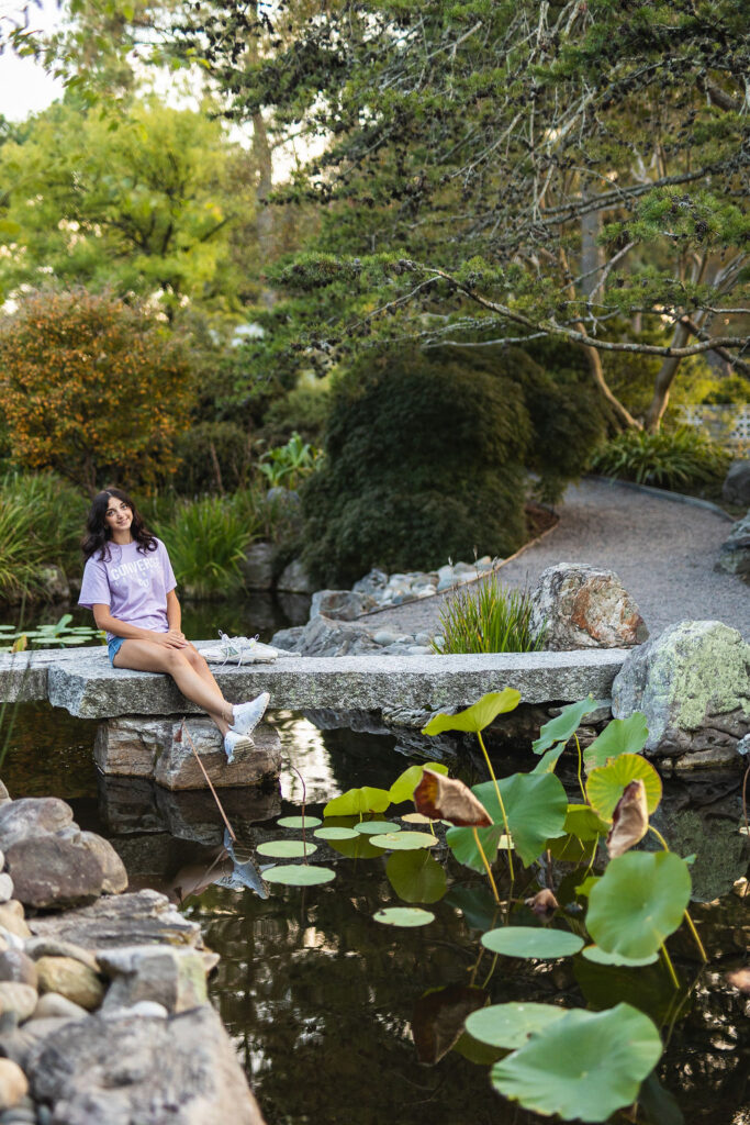 norfolk botanical gardens senior photo session wildflower patch